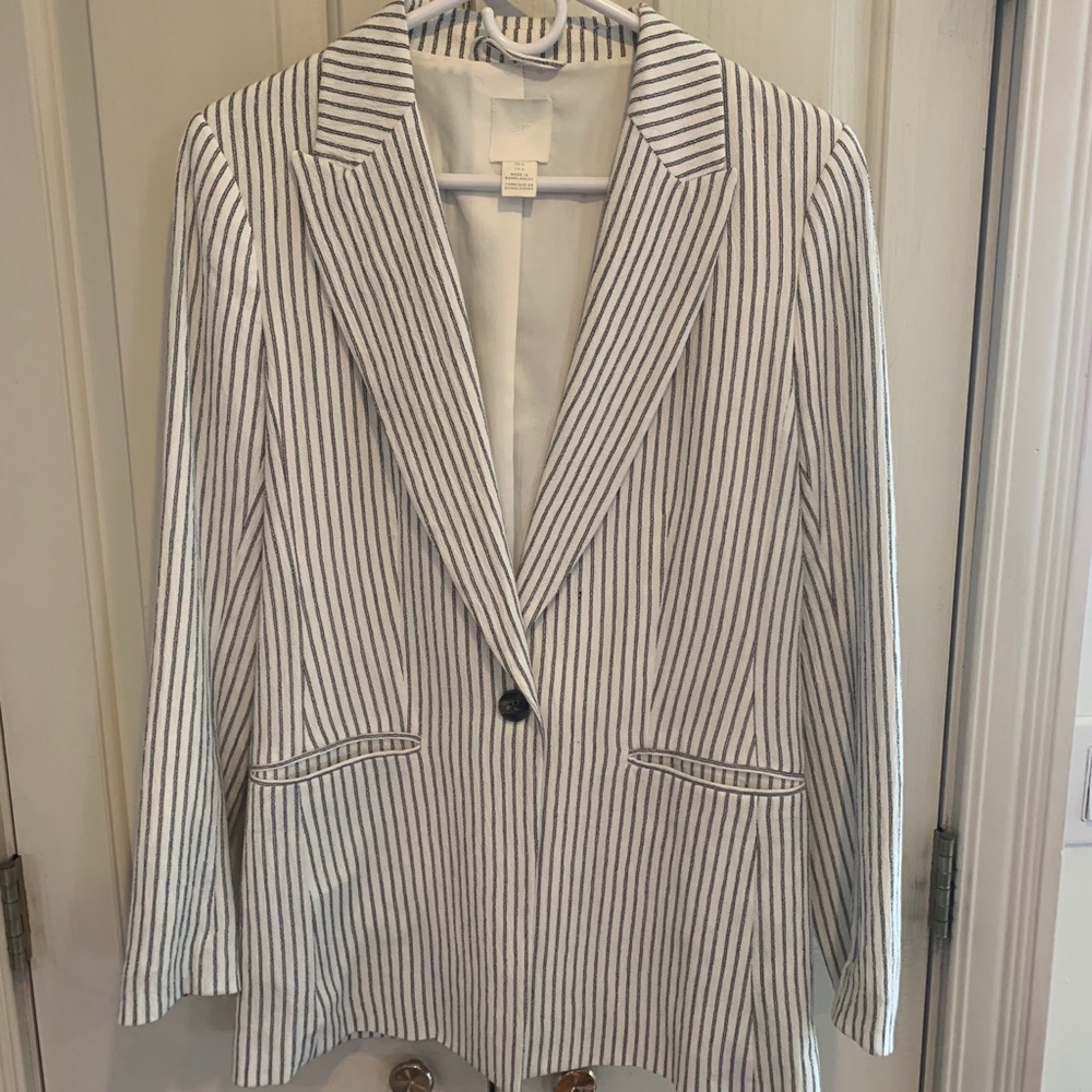 Striped oversized blazer